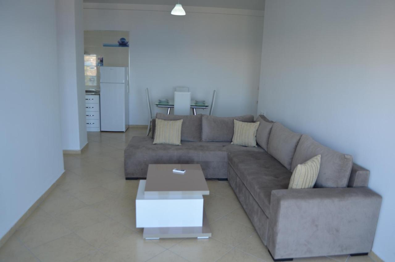 Paul Apartments Sarandë Esterno foto