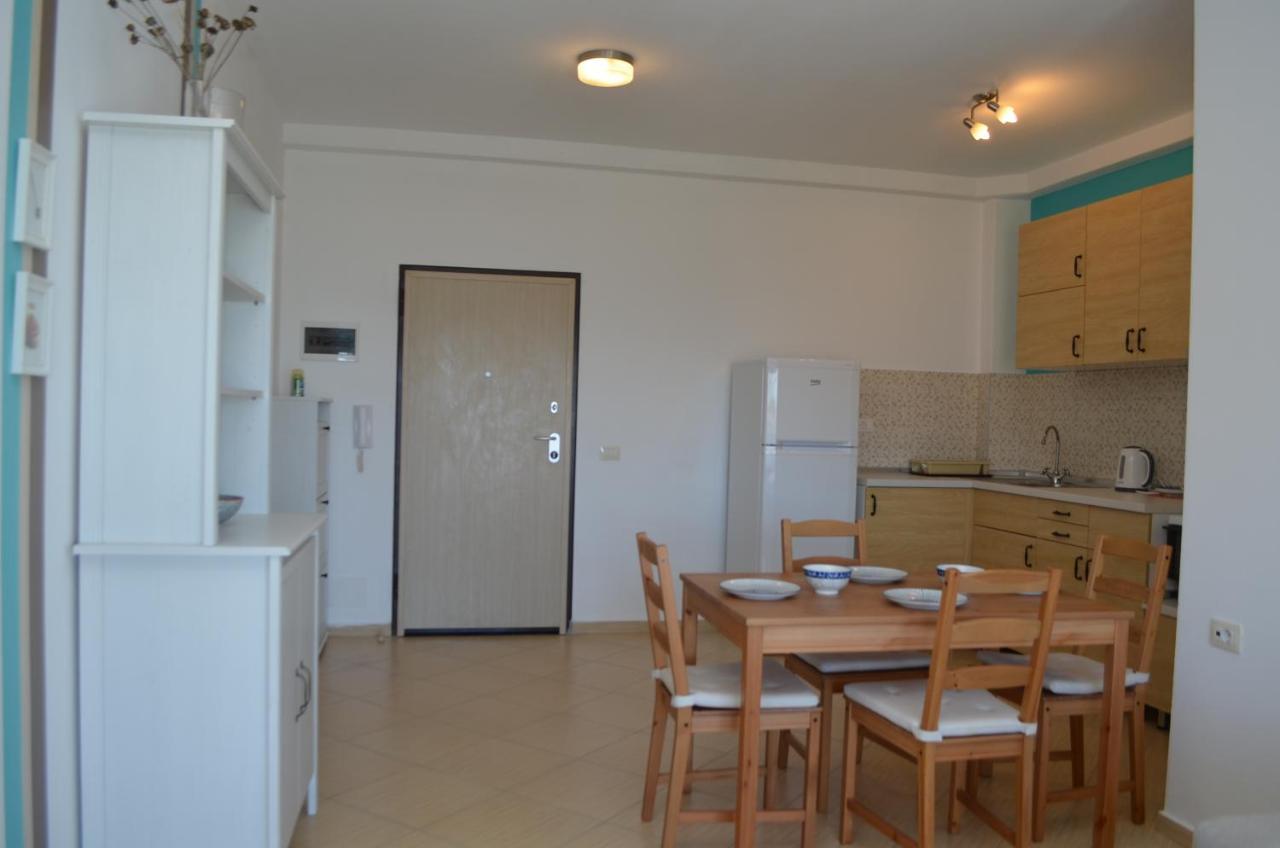 Paul Apartments Sarandë Esterno foto