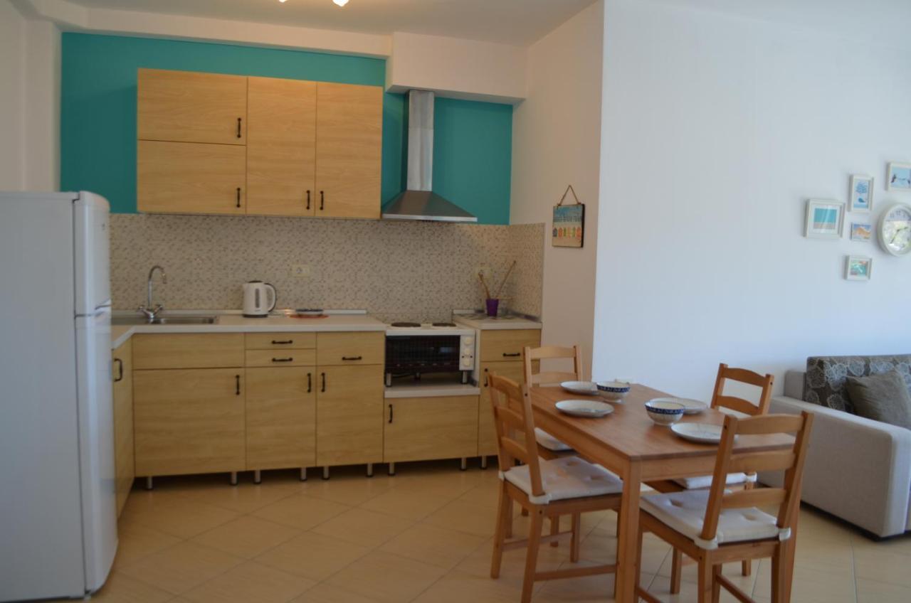 Paul Apartments Sarandë Esterno foto