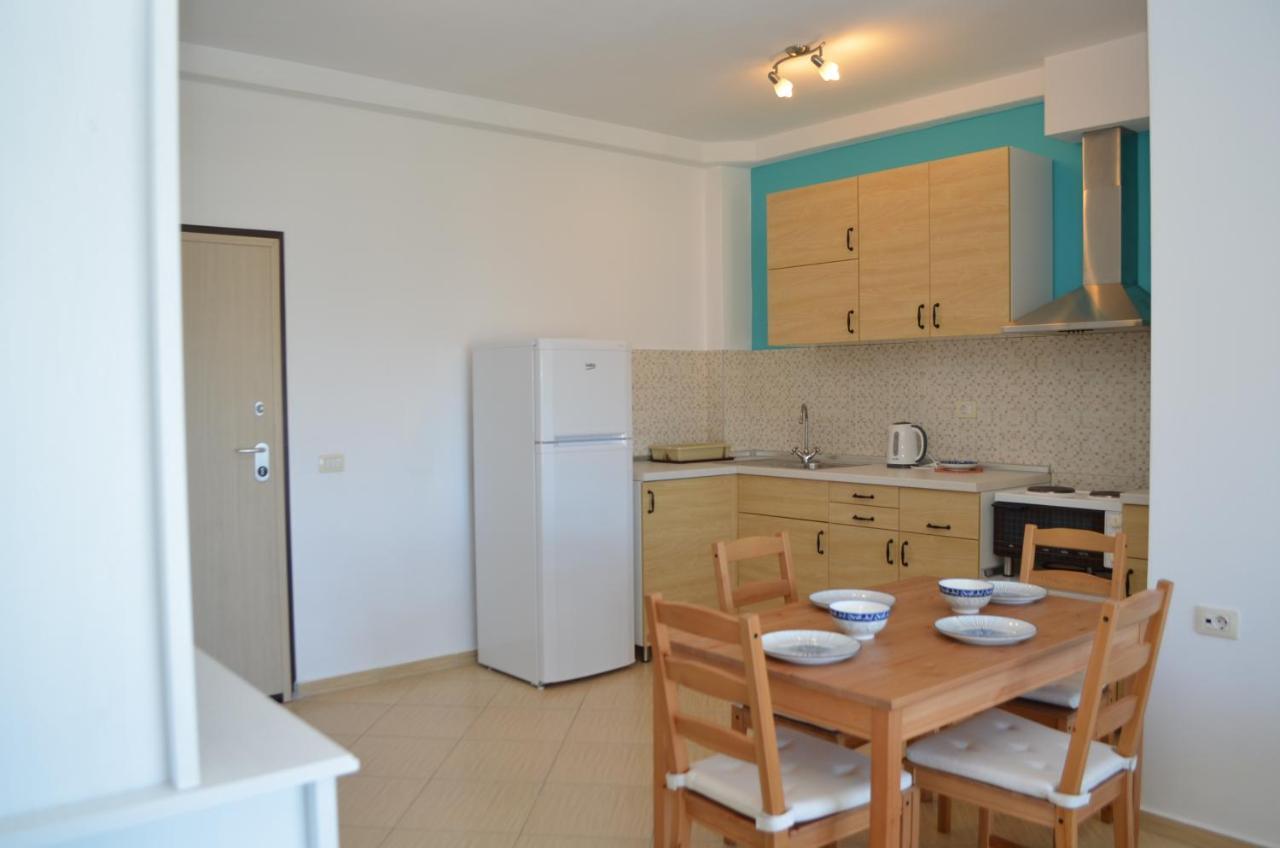 Paul Apartments Sarandë Esterno foto