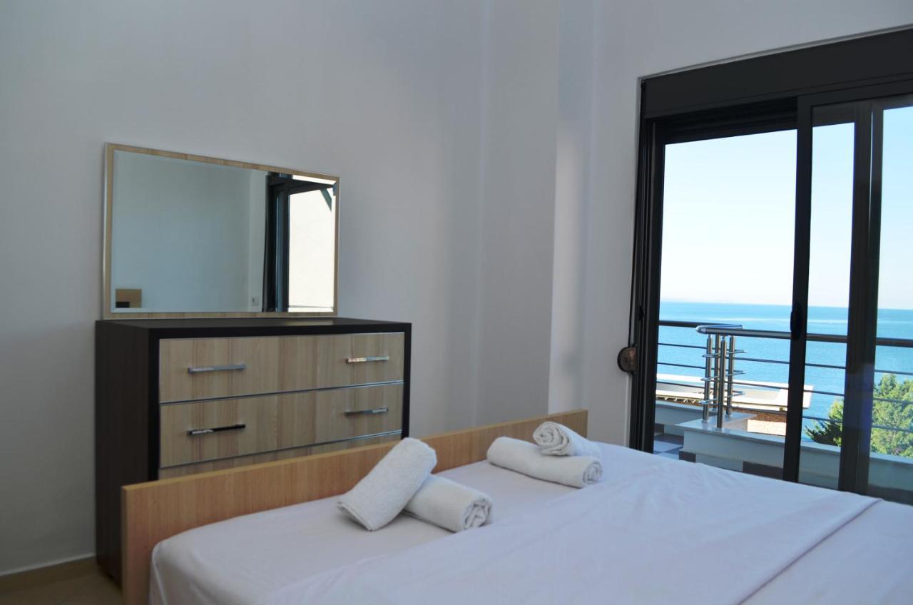 Paul Apartments Sarandë Esterno foto